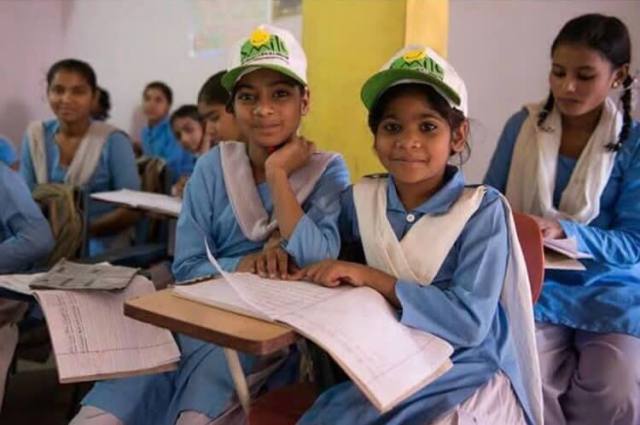 Distribution of Books to Needy by Ode to Change